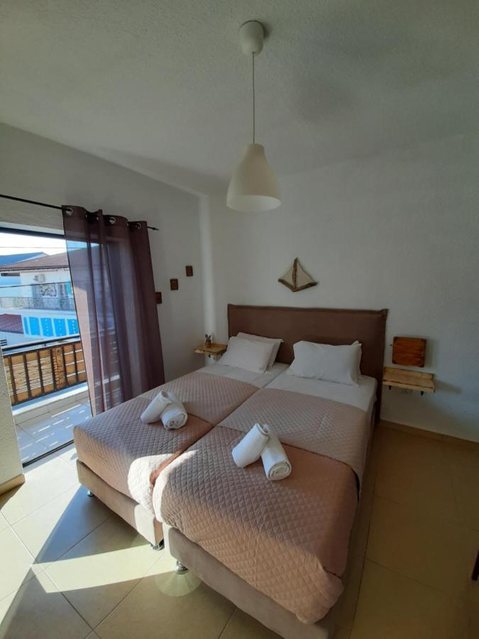 Mariza Apartments -Studios Ханиоти Екстериор снимка