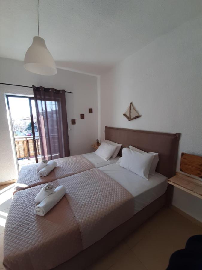 Mariza Apartments -Studios Ханиоти Екстериор снимка