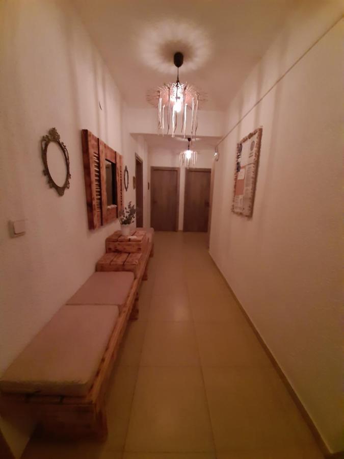 Mariza Apartments -Studios Ханиоти Екстериор снимка