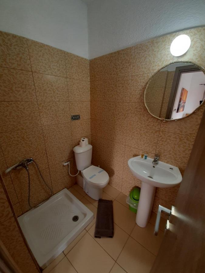 Mariza Apartments -Studios Ханиоти Екстериор снимка