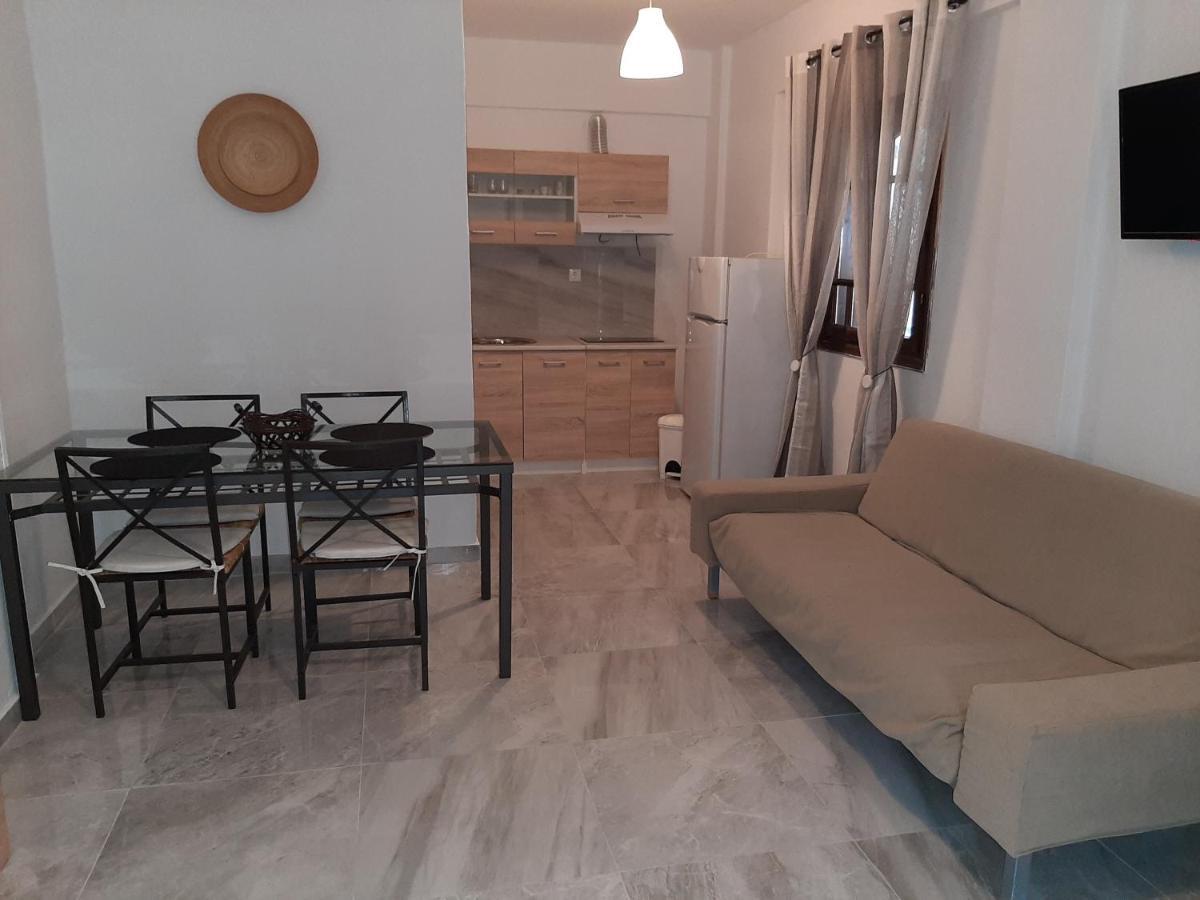 Mariza Apartments -Studios Ханиоти Екстериор снимка