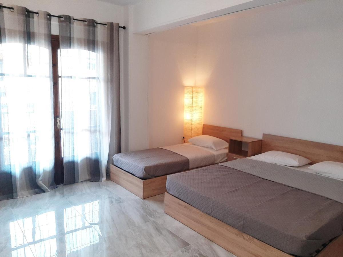 Mariza Apartments -Studios Ханиоти Екстериор снимка